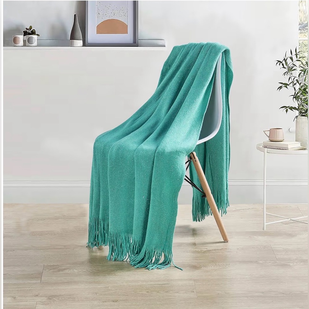 BOON || Knitted Glitter Throw Blanket. Sz. 50x60